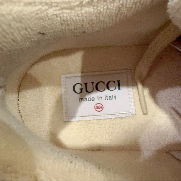 Gucci Multicolour Pink Distressed Ultrapace Sneakers  Authentic Gucci Ultrapace Pink Multi Leather Metallic Snake Print Sneaker 36.5